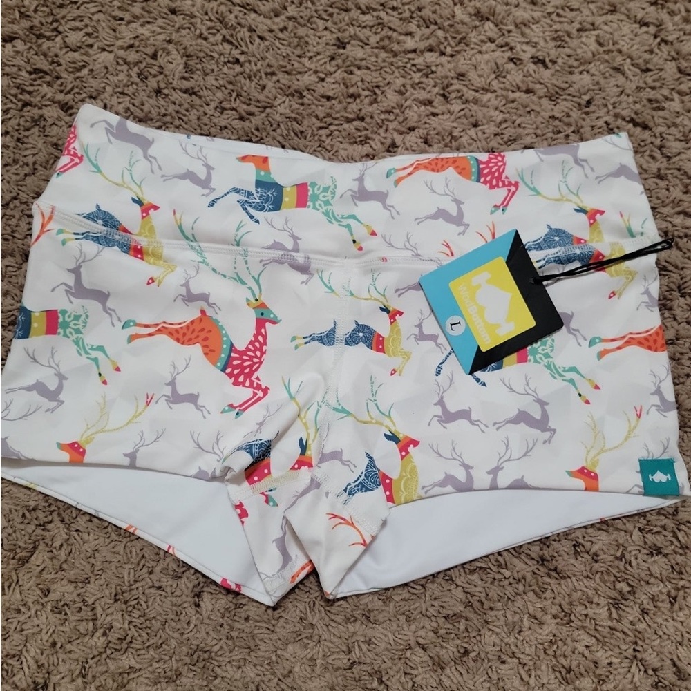 WodBottom discontinued workout short NWT - Holiday themed